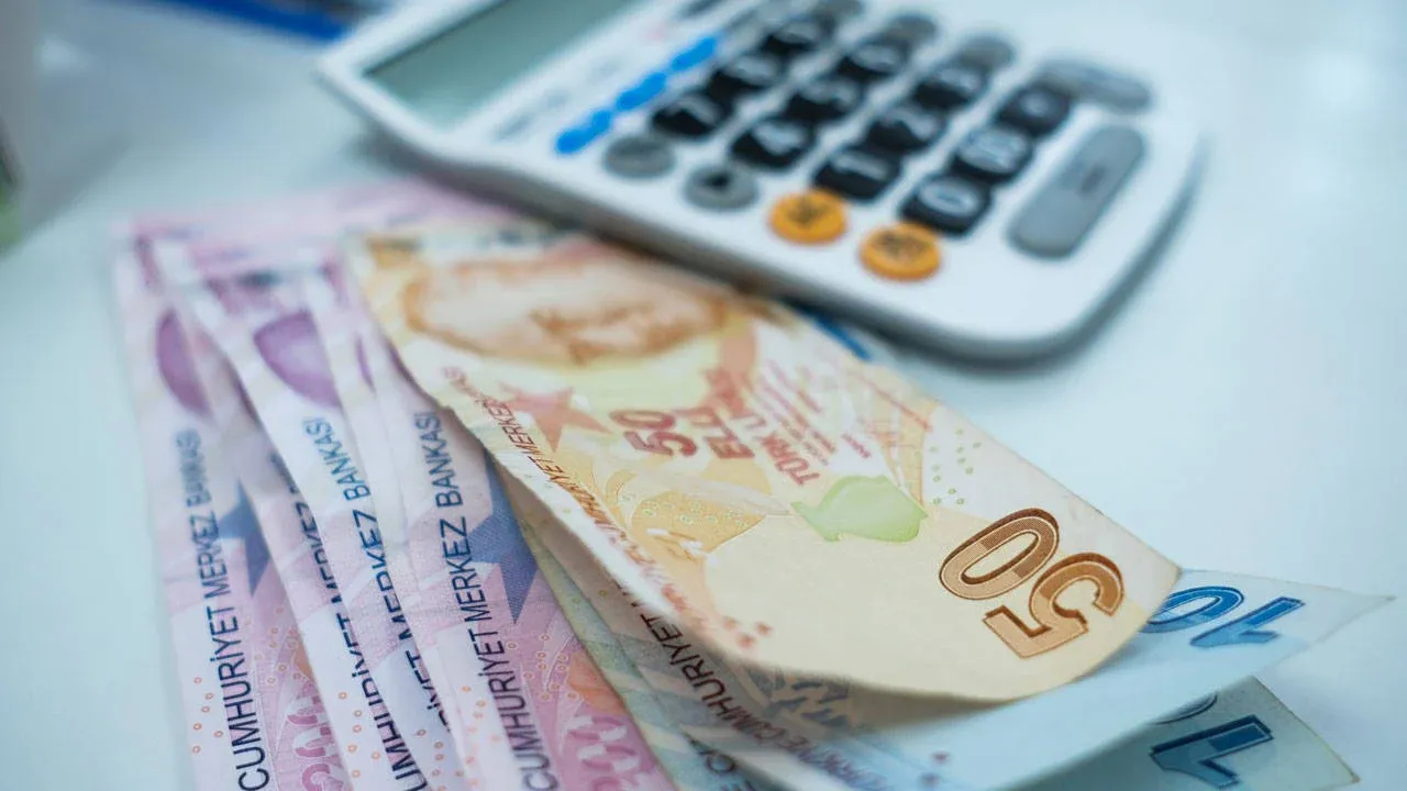 Sahte belgelerle ev satıp vatandaşlık vermişler! Milyarlık vurgun yapmışlar 