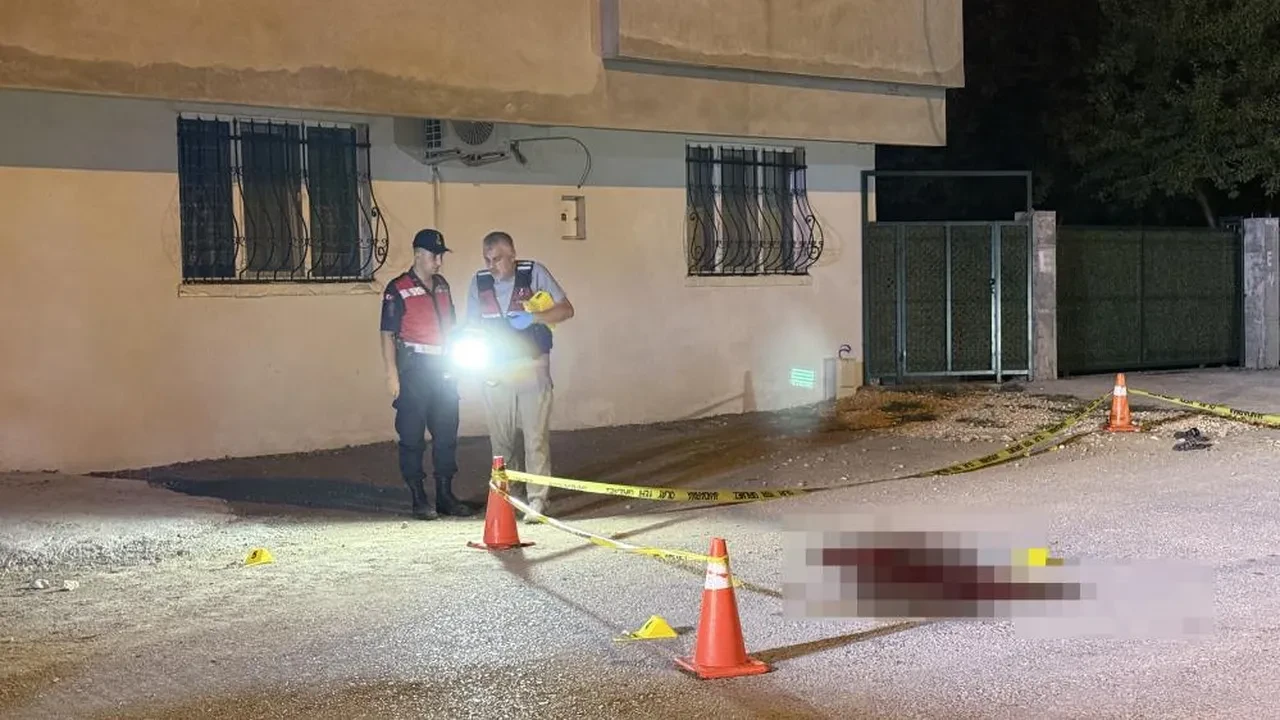 Sakarya'da husumetli aileler arasında 'laf atma' kavgası: 2 ölü, 2 yaralı