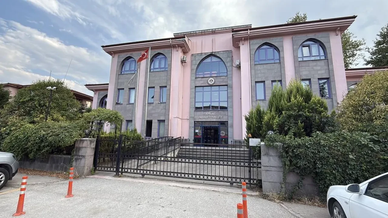 Sakarya'daki bungalov skandalında sanıklar kendilerini savundu: Müşteriler takmış olabilir