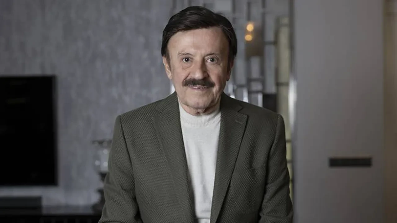 Selami Şahin neden hastaneye kaldırıldı? Sağlık durumu merak ediliyor