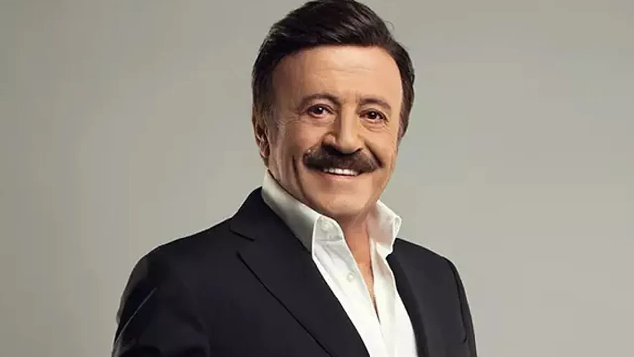 Selami Şahin sevenlerini korkuttu! Apar topar hastaneye kaldırıldı