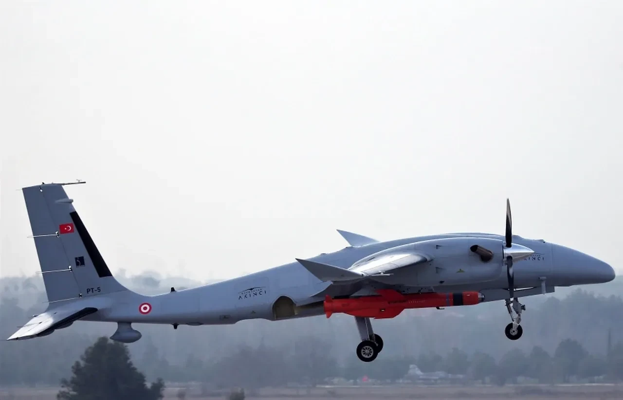 AKINCI TİHA, ALPAGUT ve EREN ile atış testini gerçekleştirdi: Kritik hedefler için yeni güç!