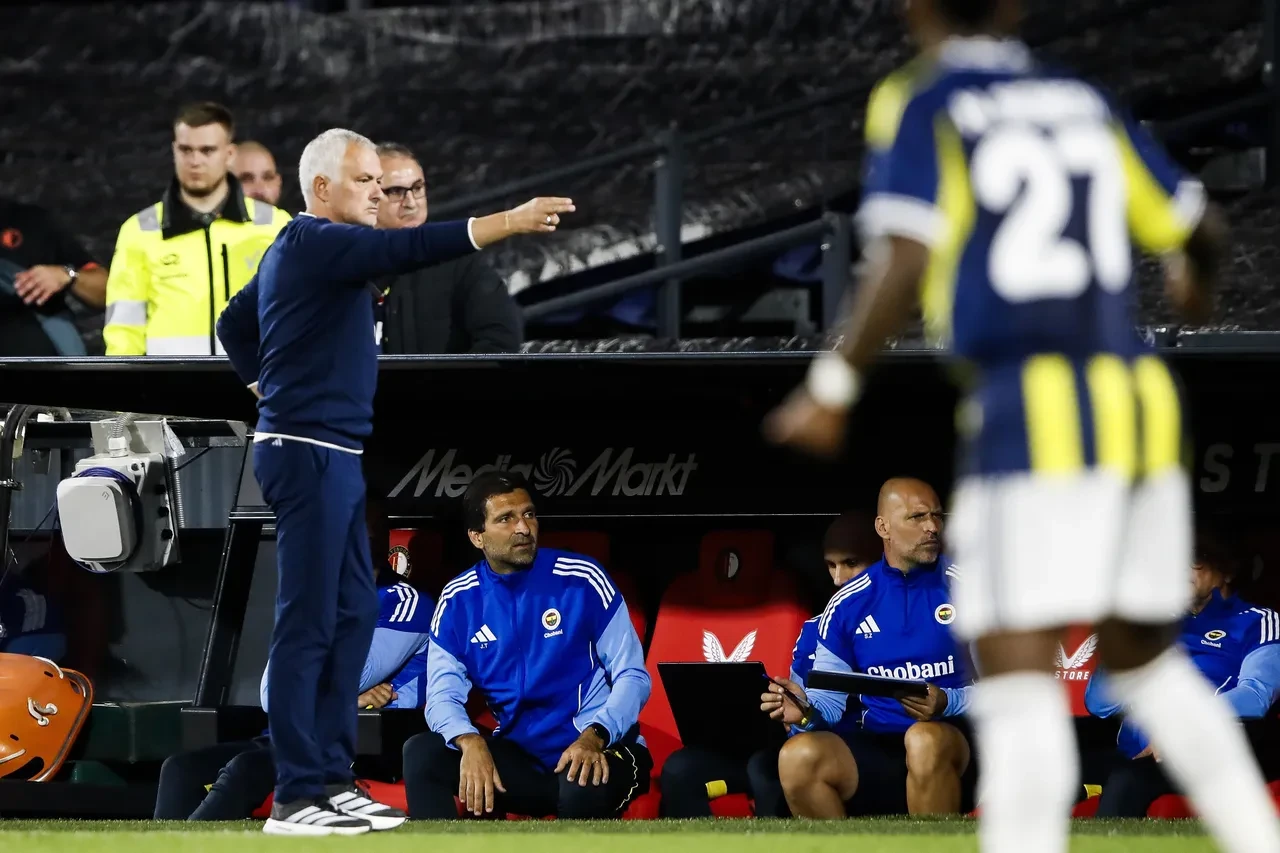 Fenerbahçe Feyenoord rövanşı var mı ne zaman?