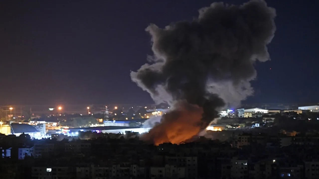 İsrail Lübnan'da araç bombaladı: Çok sayıda can kaybı ve yaralı