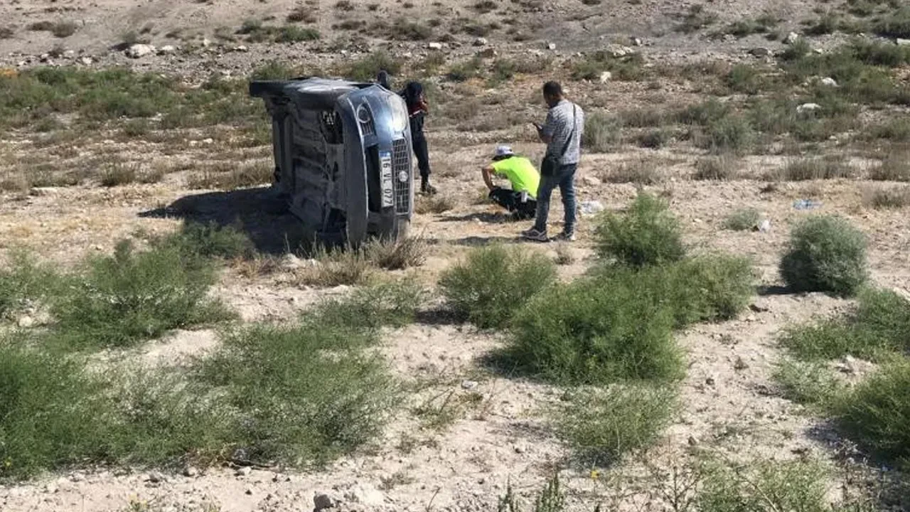 Kontrolden çıkan otomobil şarampole uçtu! Çok sayıda yaralı var