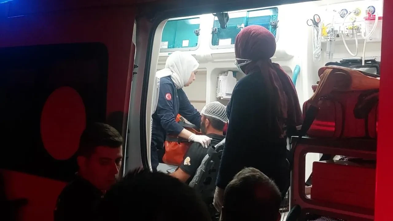 Sakarya'da feci kaza! Otomobil ile motosiklet çarpıştı: 1 ölü, 1 yaralı