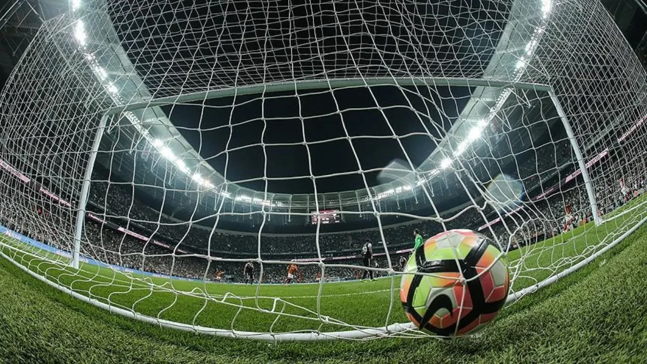 Süper Lig 1. hafta maç programı belli oldu! 2025-2026 sezonu başlıyor