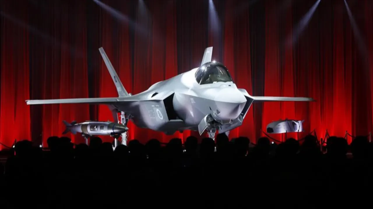 Türkiye F35 programına alınacak mı? ABD'li Amiralden skandal şartlar