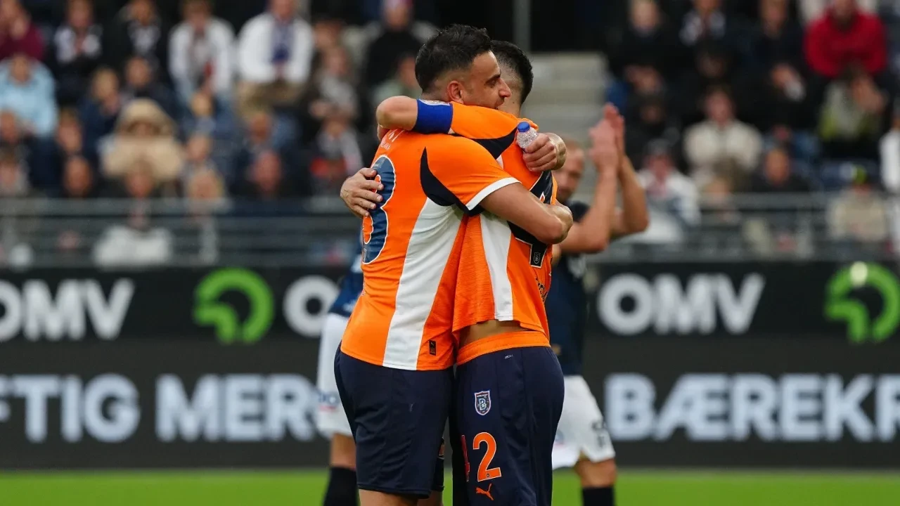 Viking Başakşehir maç sonucu kaç kaç? Tur kapısını ikinci yarıda araladı