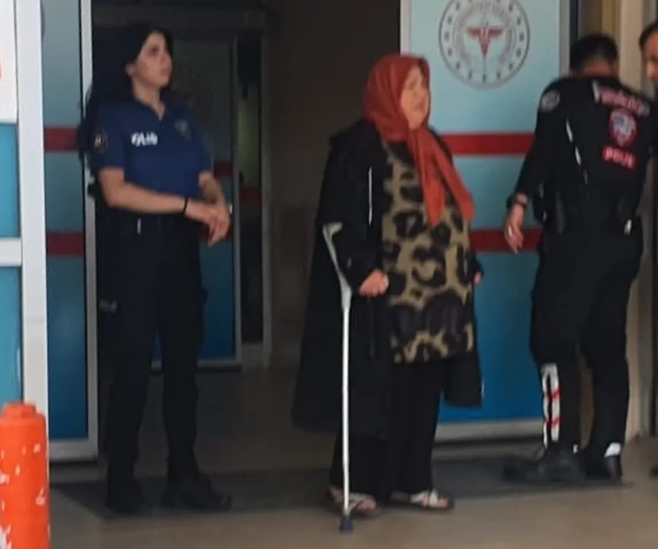 60 yaşında örgüt lideri! "Hanım Ağa Çetesi" lideri kadın bastonuyla yakalandı