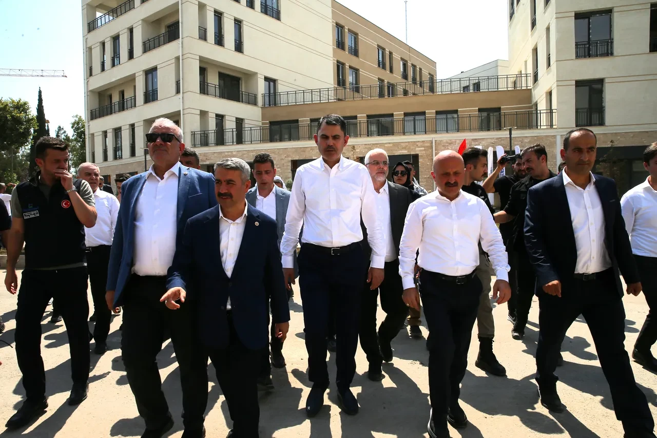 Bakan Kurum: 11 il küllerinden yeniden doğacak