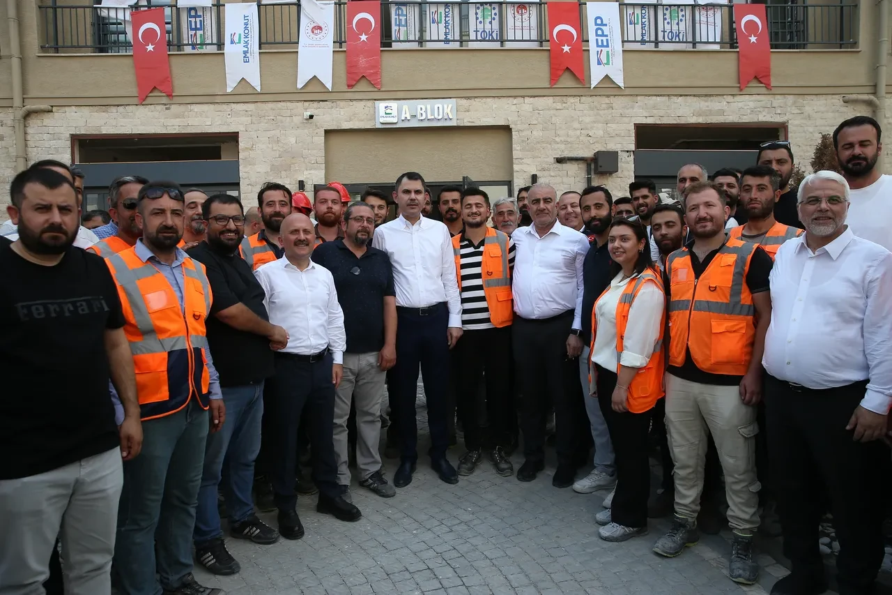 Bakan Kurum: 11 il küllerinden yeniden doğacak