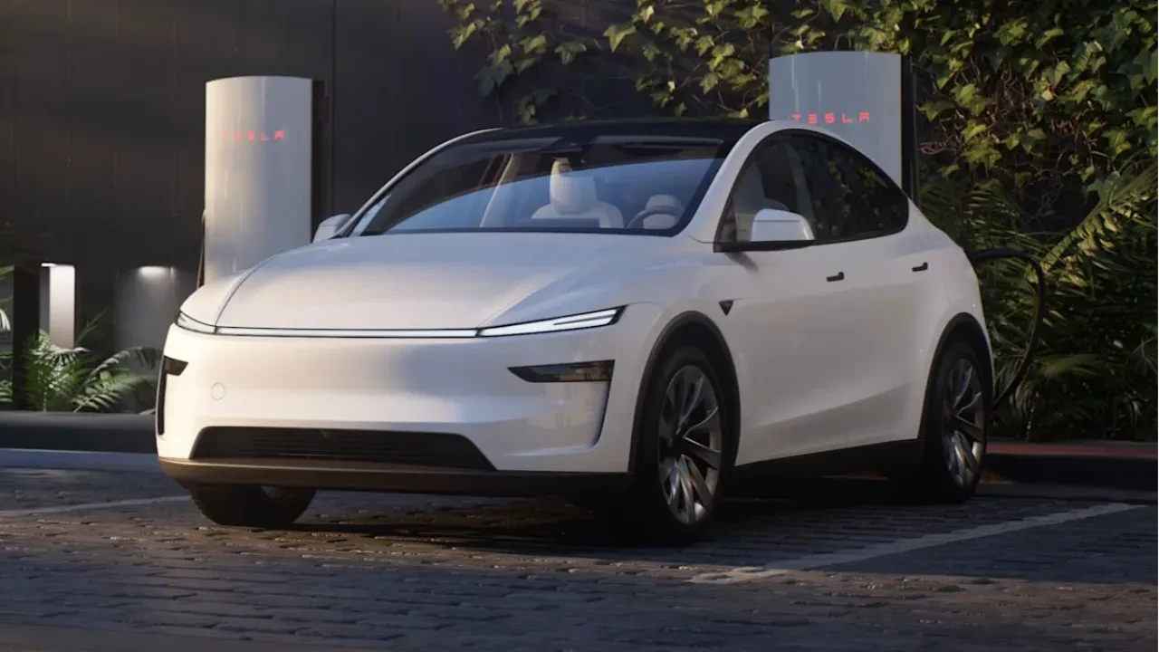 Binlerce Tesla sahibini yakından ilgilendiren haber! Aracınız bir anda garanti dışı kalabilir 