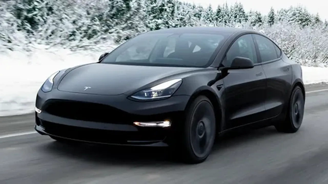 Binlerce Tesla sahibini yakından ilgilendiren haber! Aracınız bir anda garanti dışı kalabilir