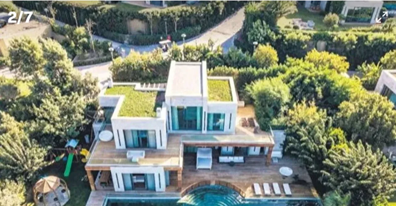 Bodrum'daki lüks sitenin aidat ücreti 'pes' dedirtti! Cem Yılmaz, Zeynep Yılmaz ve Rüştü Reçber çileden çıktı