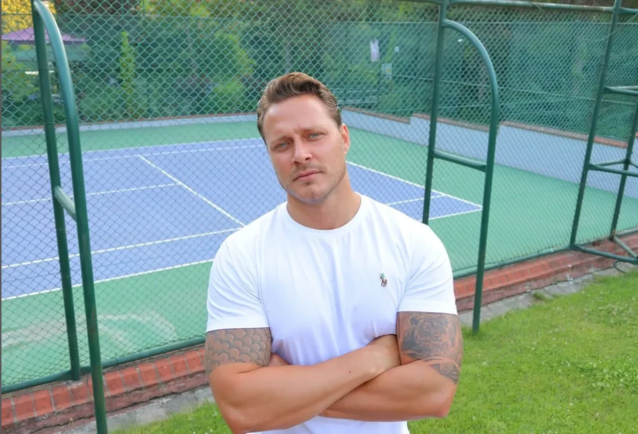 Hudutsuz Sevda'nın Kaan'ı Burak Çelik baba oldu! Oğlunun adını ilk kez açıkladı