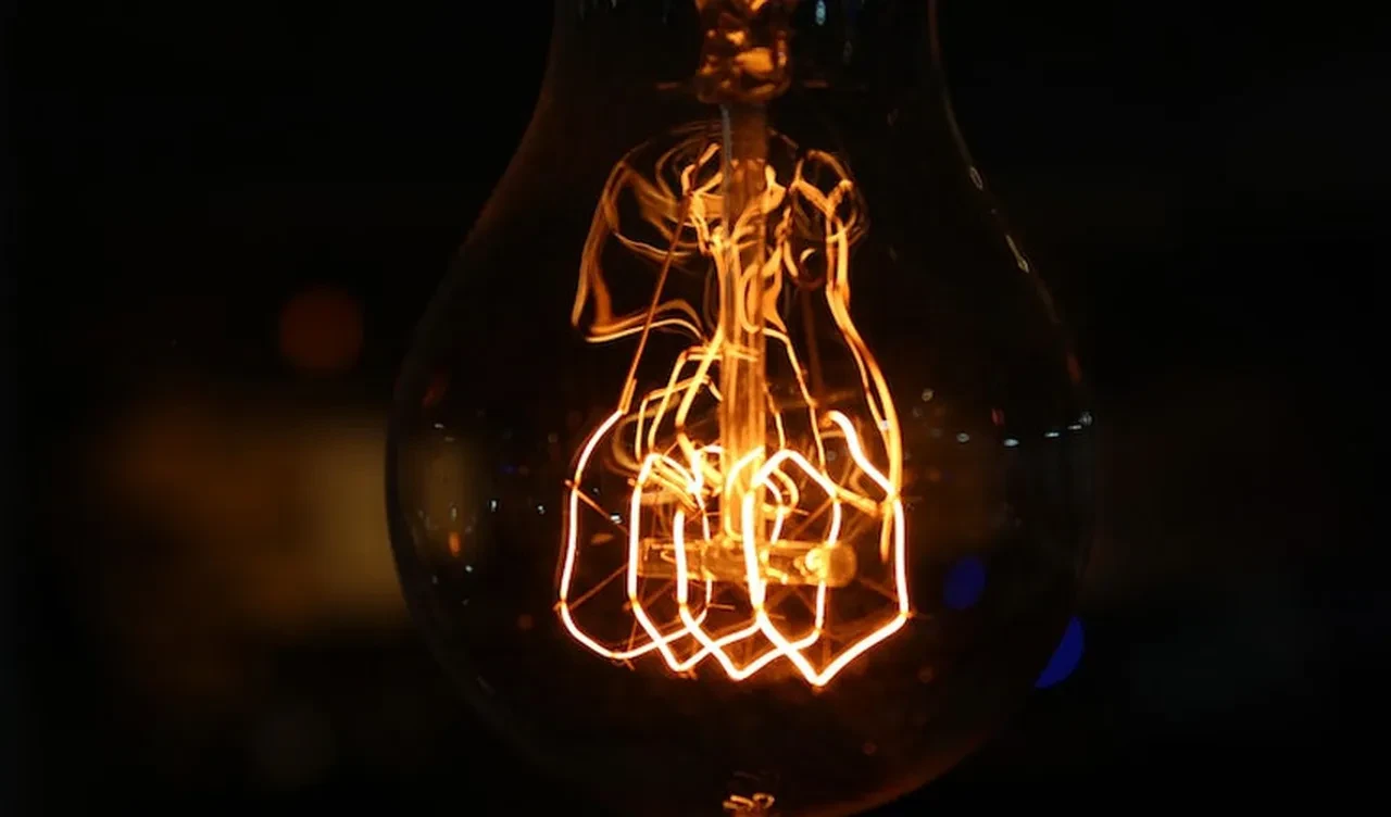 KKTC karanlığa gömüldü! Ana trafo havaya uçtu