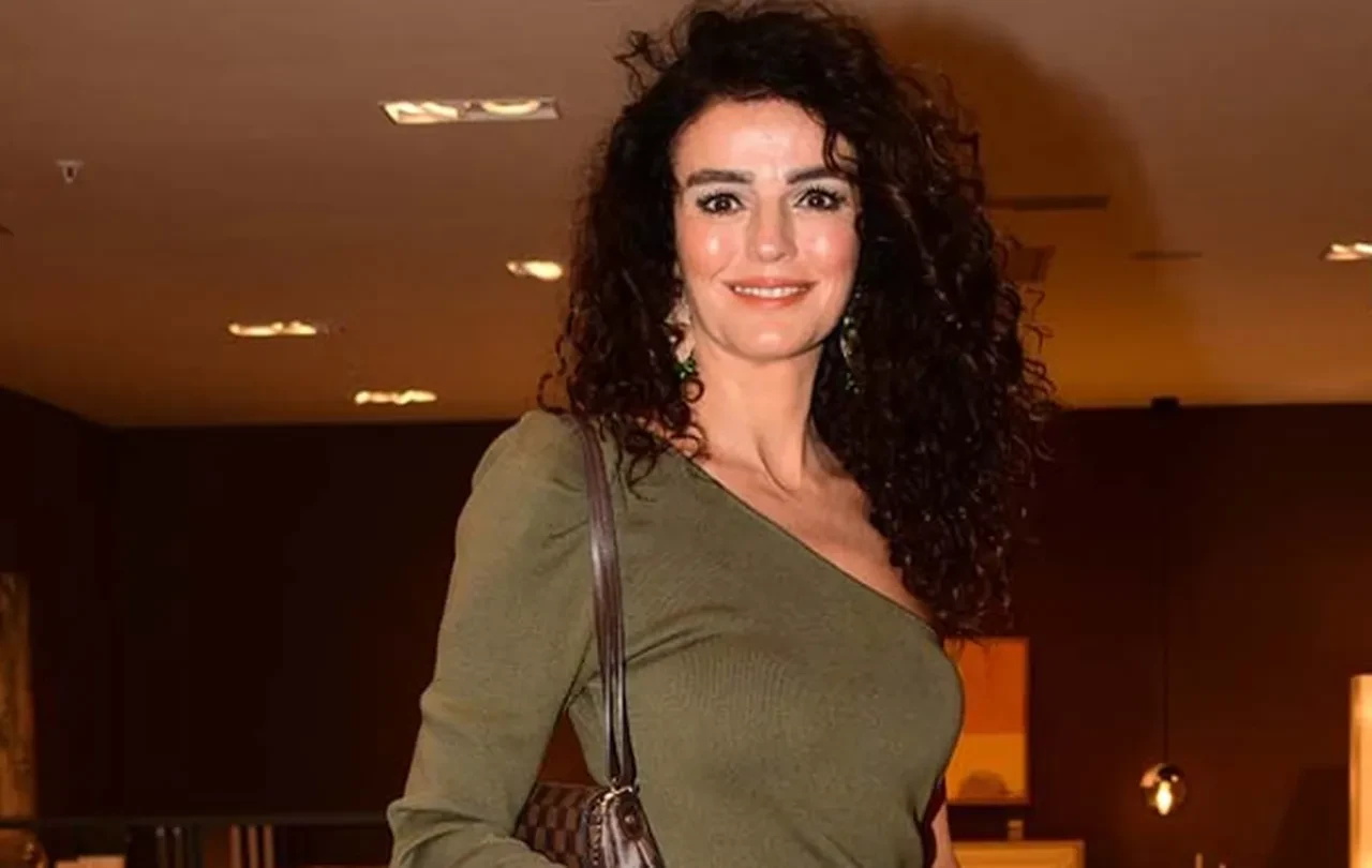 Nihal Candan anoreksiya sebebiyle hayatını kaybetti! Ünlü mankenler Demet Şener, Özge Ulusoy, Yüksel Ak uyardı