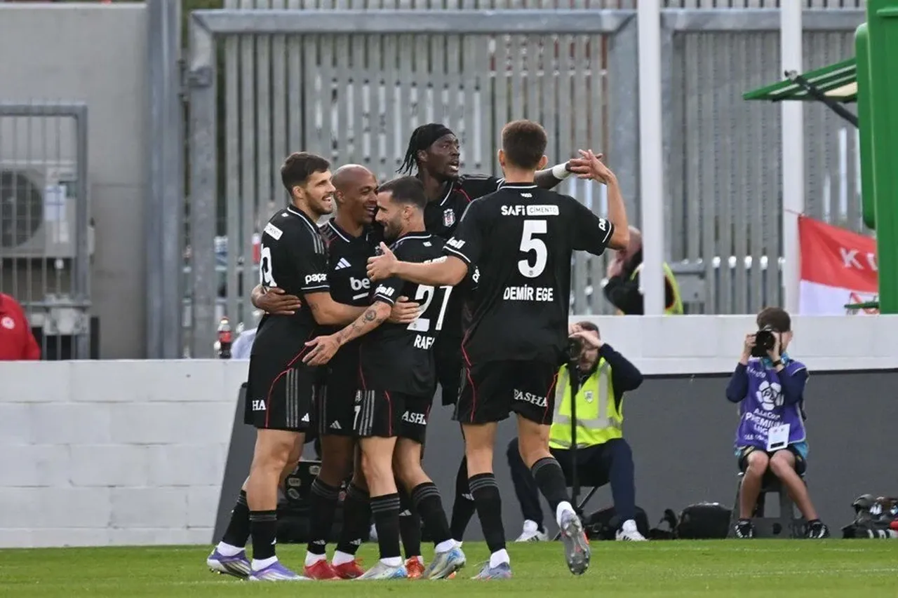 St. Patrick's Beşiktaş maç sonucu kaç kaç? Farklı galip geldi