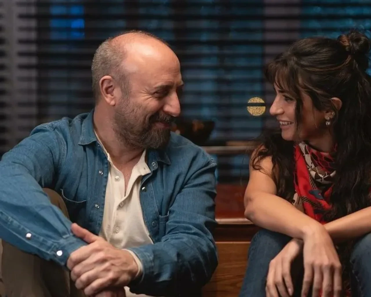 Tuba Büyüküstün'e Kral Kaybederse'den teklif