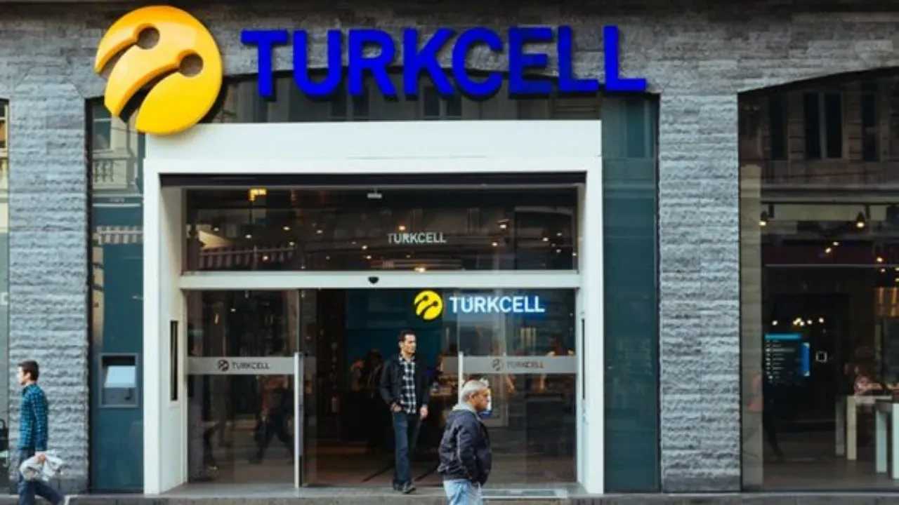 vivo’nun 5G uyumlu telefonu Y29s 5G (128GB) Turkcell mağazaları ve Pasaj’a özel tekliflerle satışta