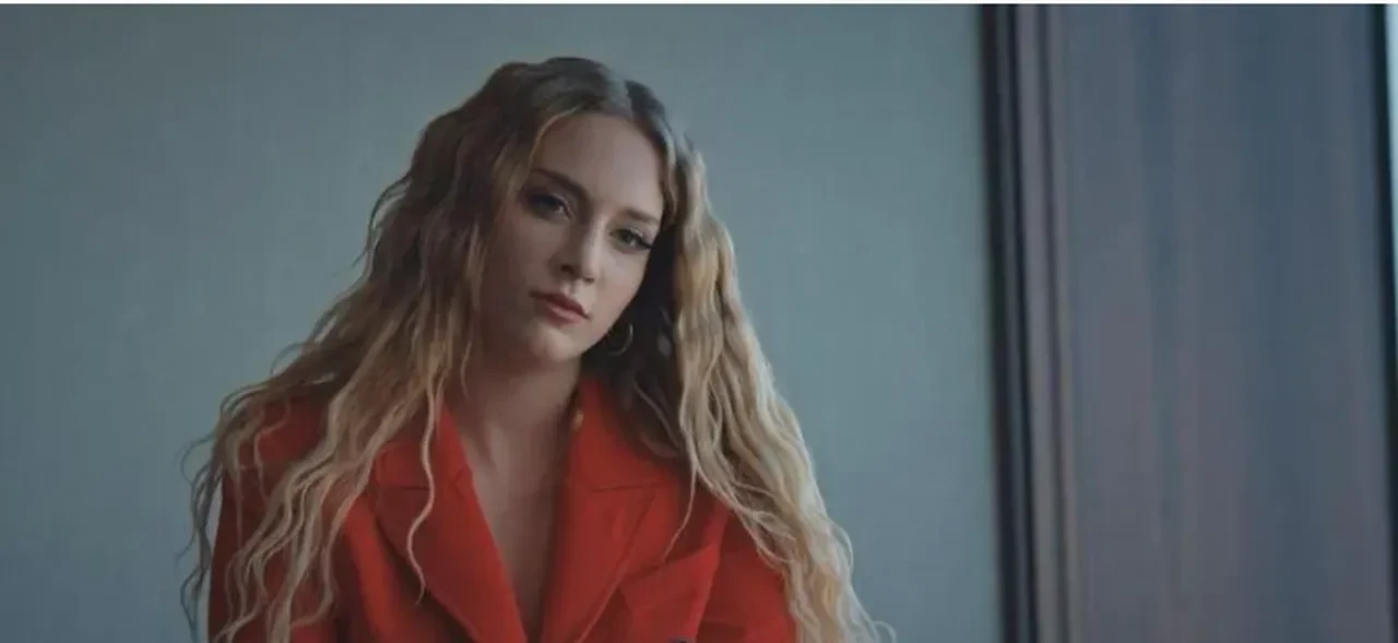 Bahar dizisine sürpriz isim! Hayal Köseoğlu bambaşka rolle geri dönüyor 