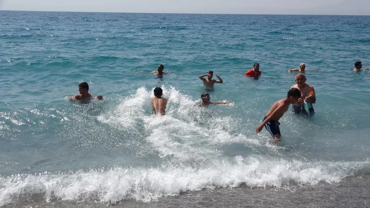 Cilt hastalıklarına şifa deposu! Binlerce kişi oraya akın ediyor