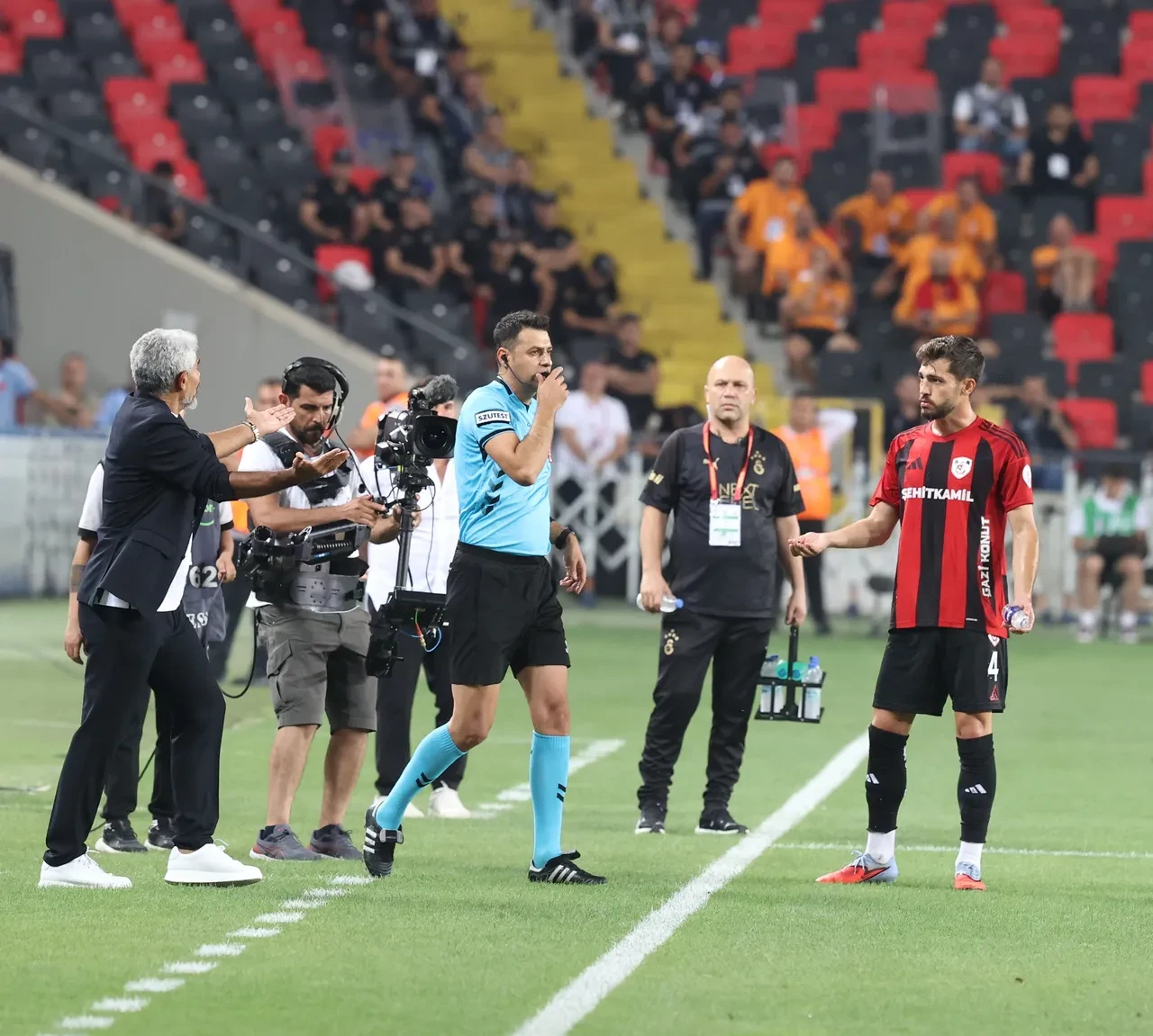 Fenerbahçe'den hakem kararlarına sert tepki! Galatasaray maçı için TFF'ye çağrı yaptı