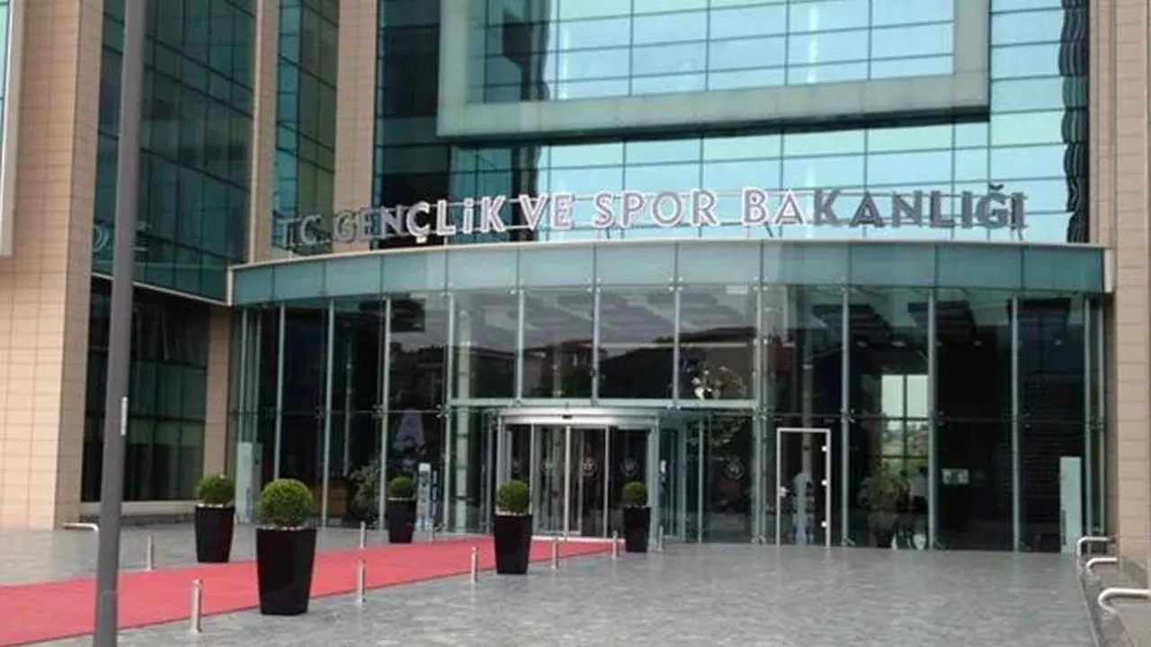 Gençlik ve Spor Bakanlığına 4 bin 400 personel alınacak! İşte başvuru tarihleri