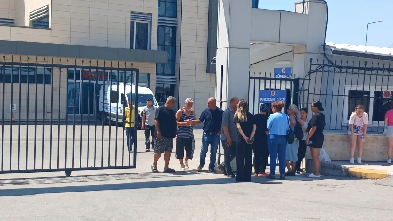 İki arkadaşın telefonda başlayan tartışması cinayetle bitti!