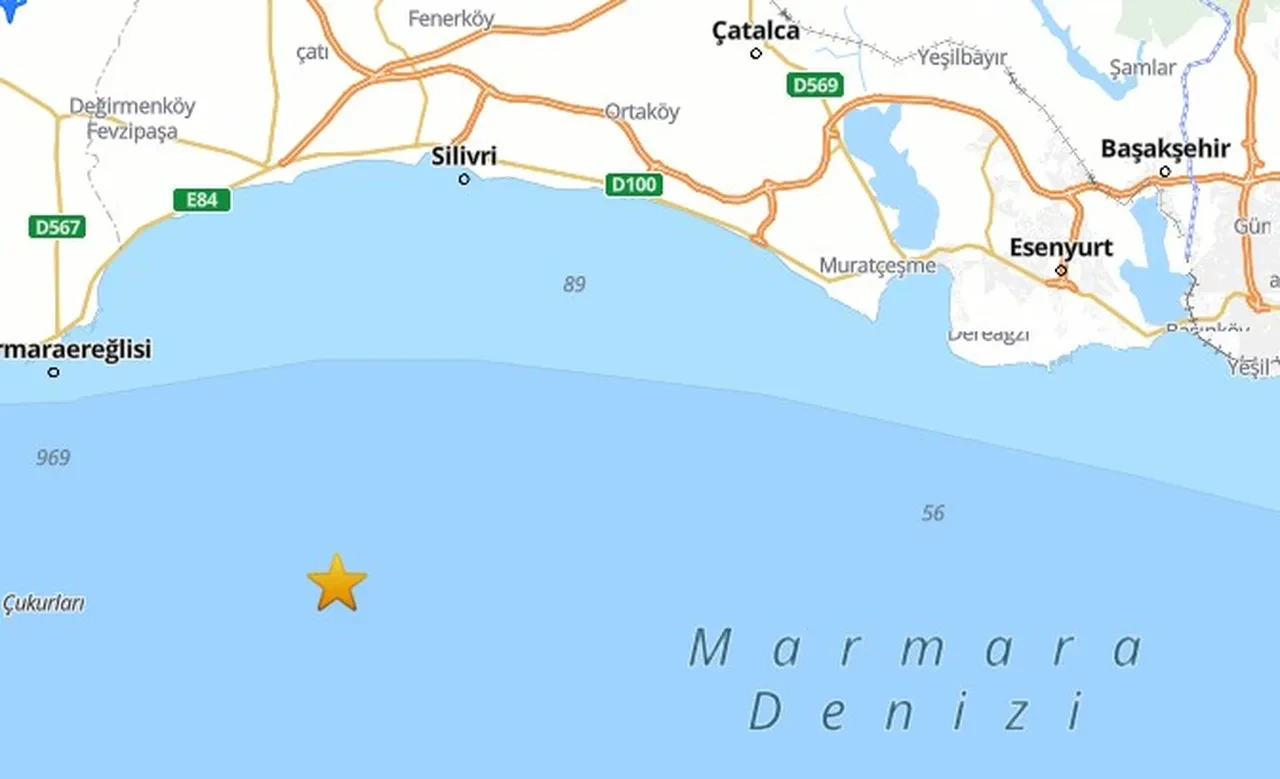 Marmara Denizi'nde deprem oldu! Kandilli Rasathanesi sarsıntı sonrası verileri açıkladı