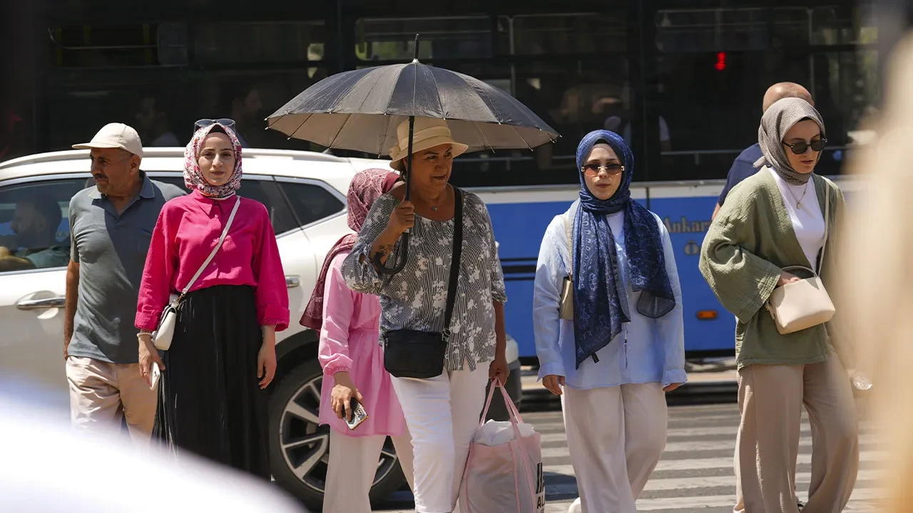 Meteoroloji hafta sonu için uyardı: Sıcak hava yine kavuracak