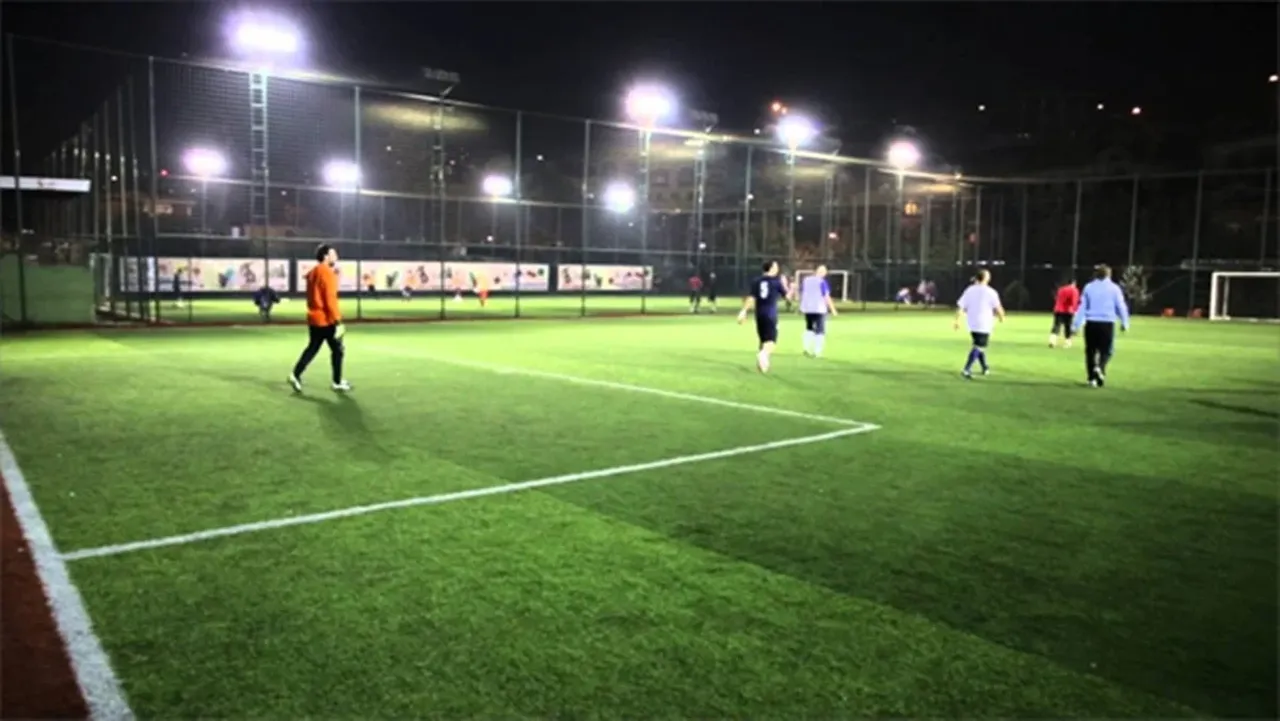 Milyonluk halı saha tazminatı! Yargıtay'dan emsal karar