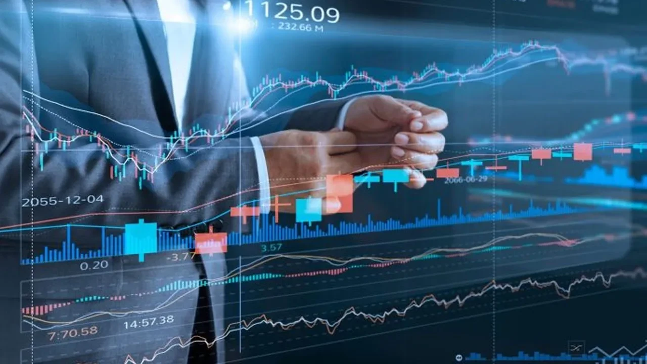 Türkiye’de halka arz rüzgarı! Ünlü ekonomist tüm tavsiyeleri ve riskleri açıkladı