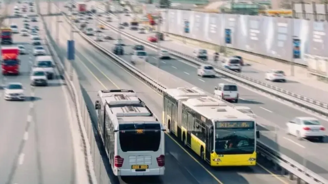1 Eylül’de İstanbul'da toplu taşıma ücretsiz mi? Okullar açılıyor