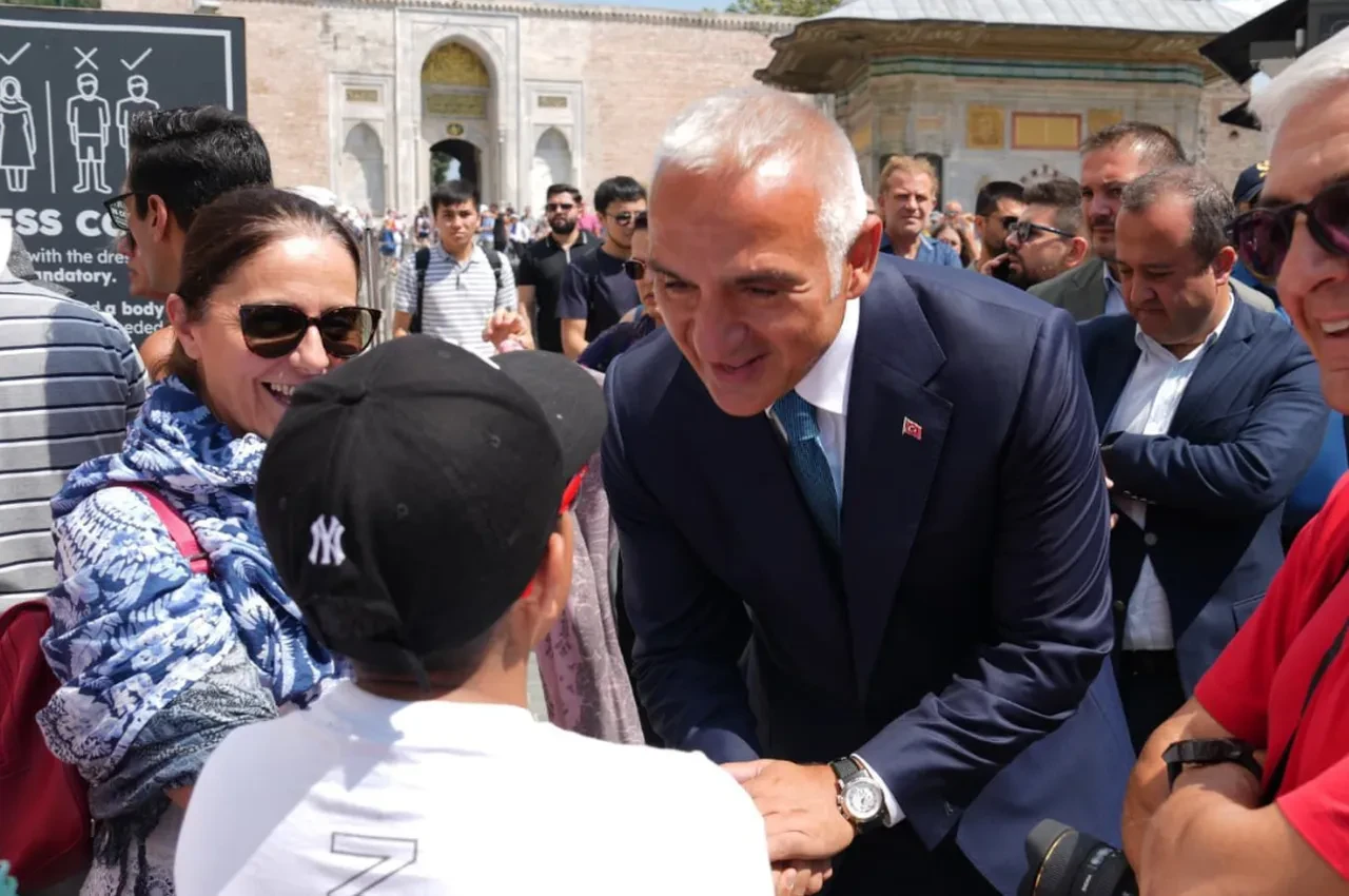 Ayasofya için büyük koruma seferberliği! Bakan Ersoy: Eskisinden de güçlü olacak
