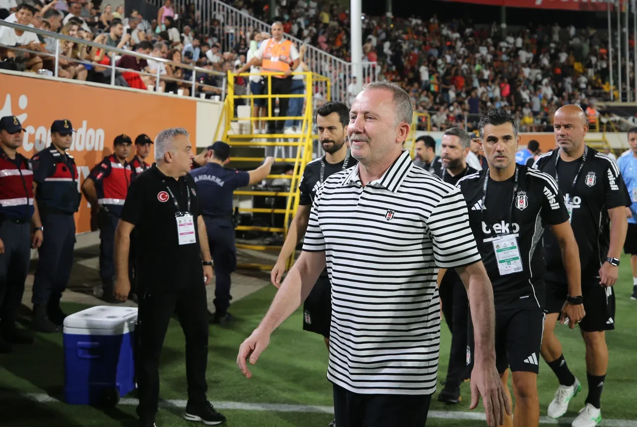 Beşiktaş'tan flaş transfer! Sergen Yalçın 'hayran kaldım' demişti, Almanya'dan geliyor