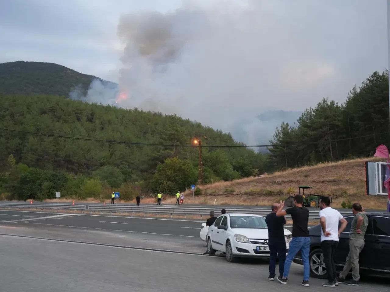 En zor bekleyiş! Kastamonu'da evlerini alevlerin sardığı vatandaşlar konuştu