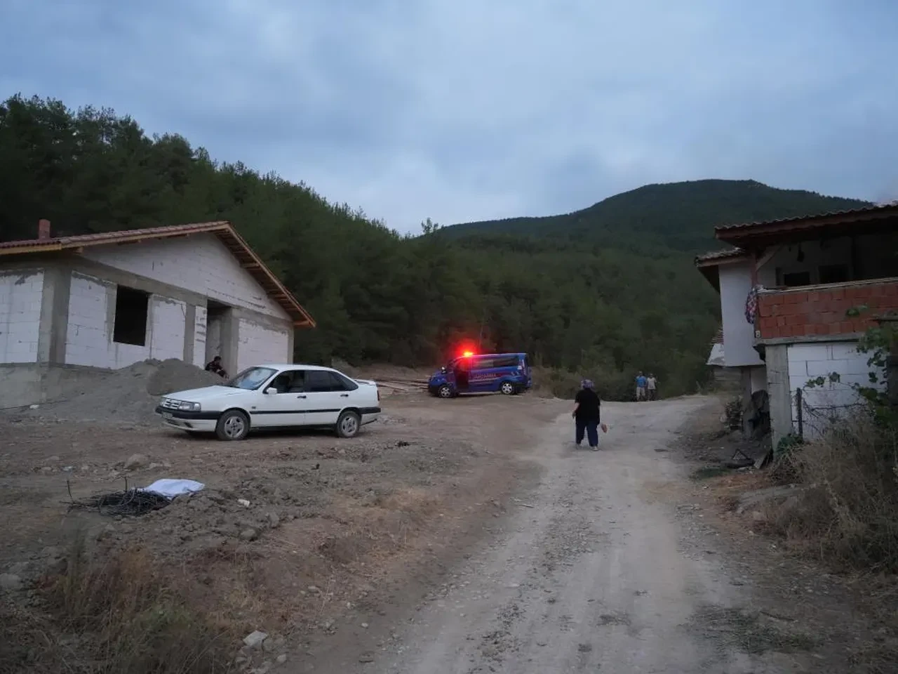 En zor bekleyiş! Kastamonu'da evlerini alevlerin sardığı vatandaşlar konuştu