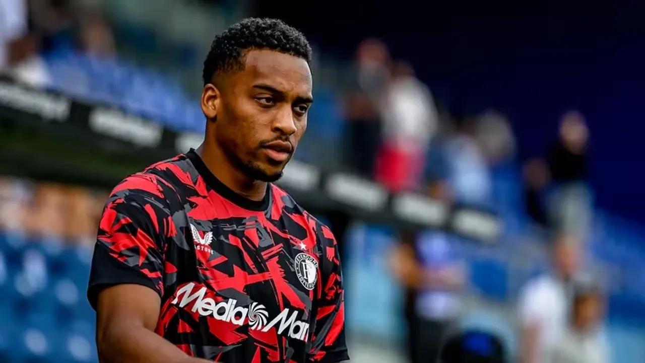 Fenerbahçe’nin yeni yıldızı Quinten Timber mi olacak?