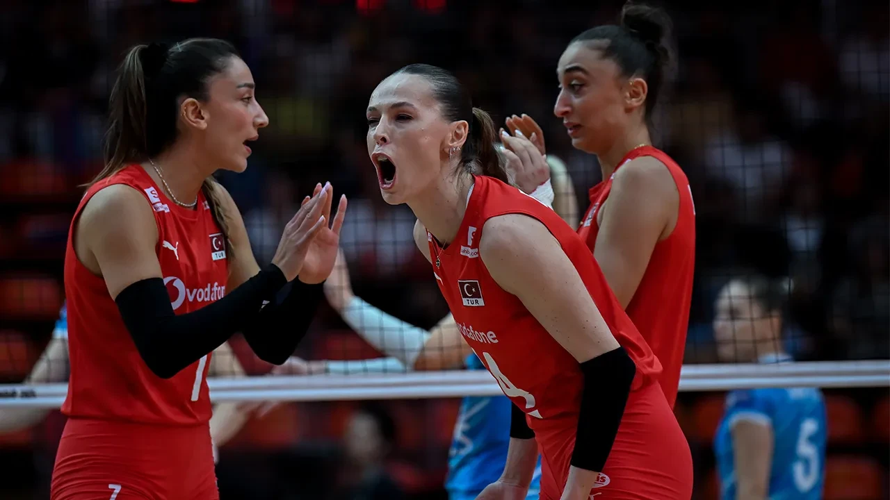 /spor/filenin-sultanlari-slovenyayi-devirip-ceyrek-final-biletini-kapti-3245789