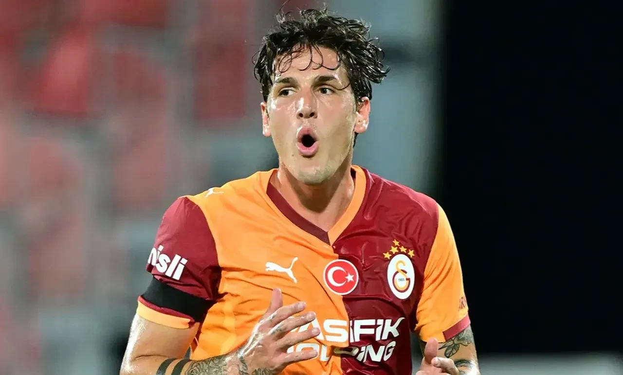 Galatasaray'da bir ayrılık daha! Apar topar ülkesine uçtu