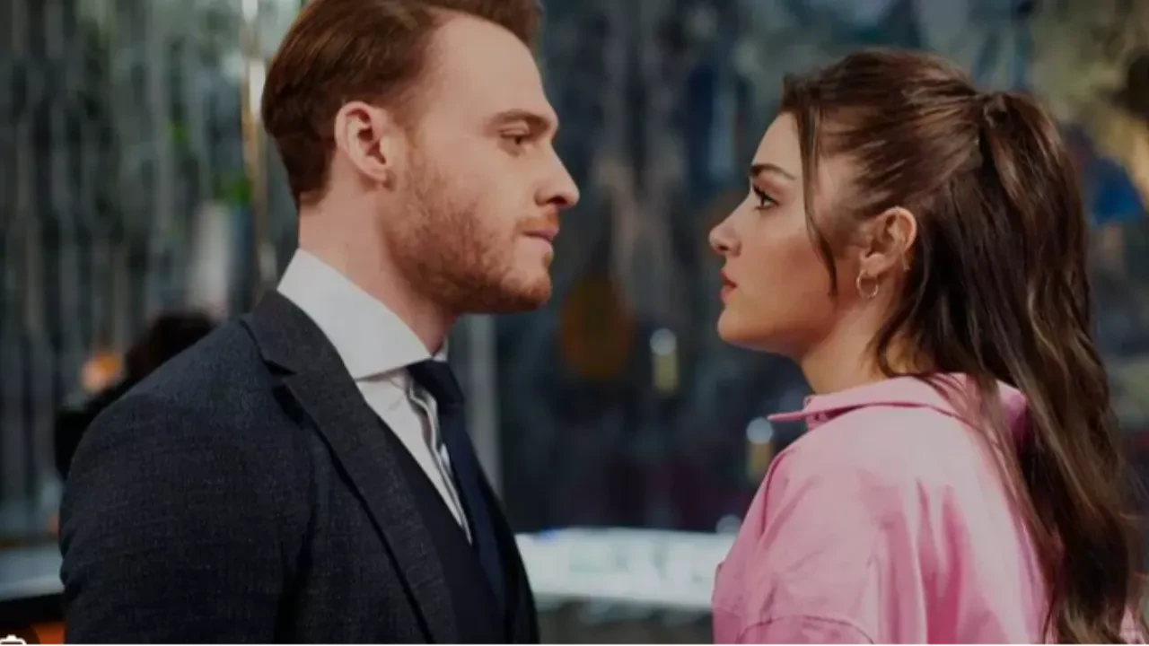 Hande Erçel ile Kerem Bürsin yıllar sonra aynı karede