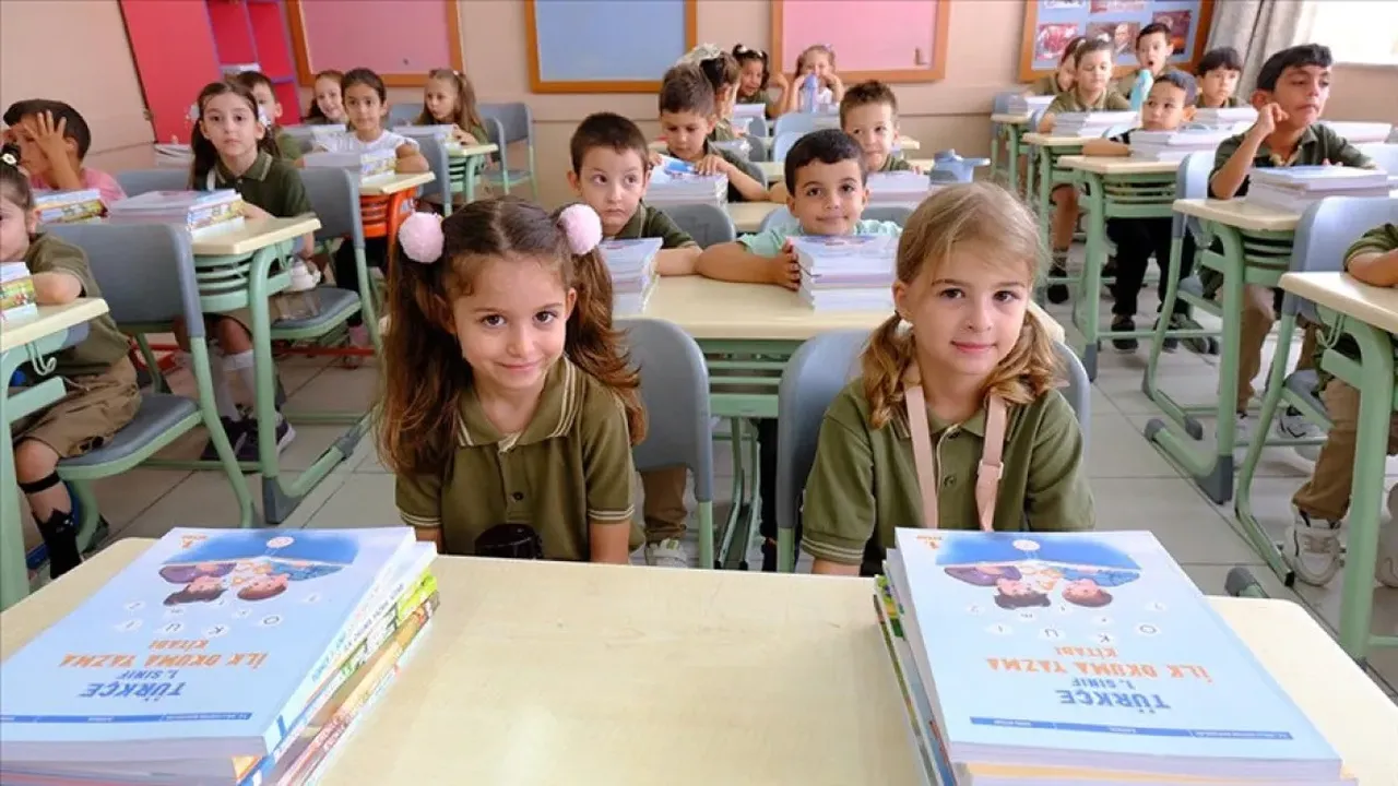 Miniklerin uyum haftası başladı, uzmanlardan uyarı geldi! Aman dikkat: 5 kiloyu geçmesin