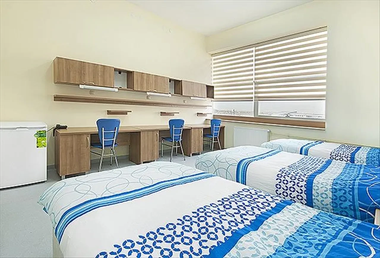Öğrencilerin yurt sorununa farklı çözüm: 'Maliyet yarı yarıya düşecek'