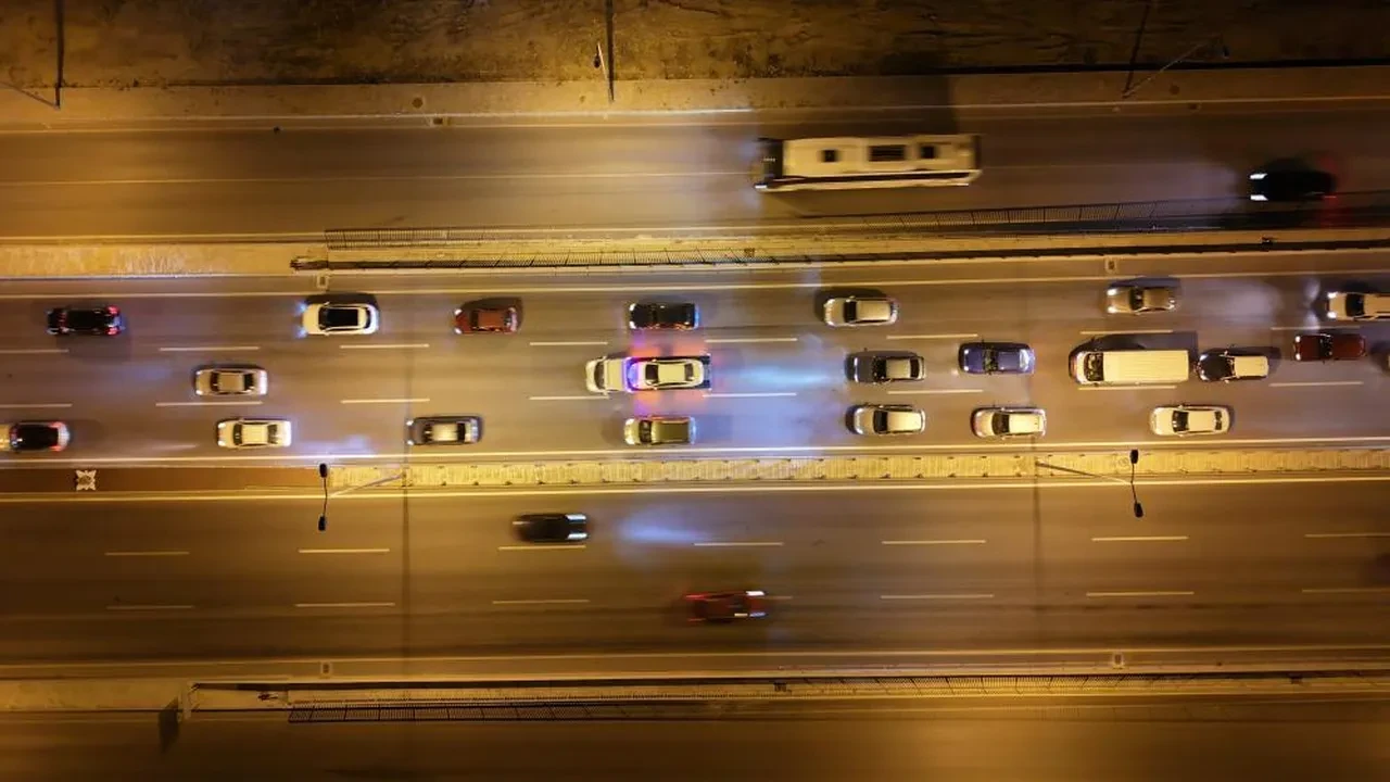 Okulların başlamasıyla 43 ili birleştiren 'kilit kavşak' görüntülendi: Yoğunluk giderek artıyor