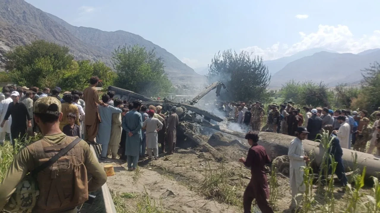 Pakistan'da helikopter kazası: 5 kişi hayatını kaybetti