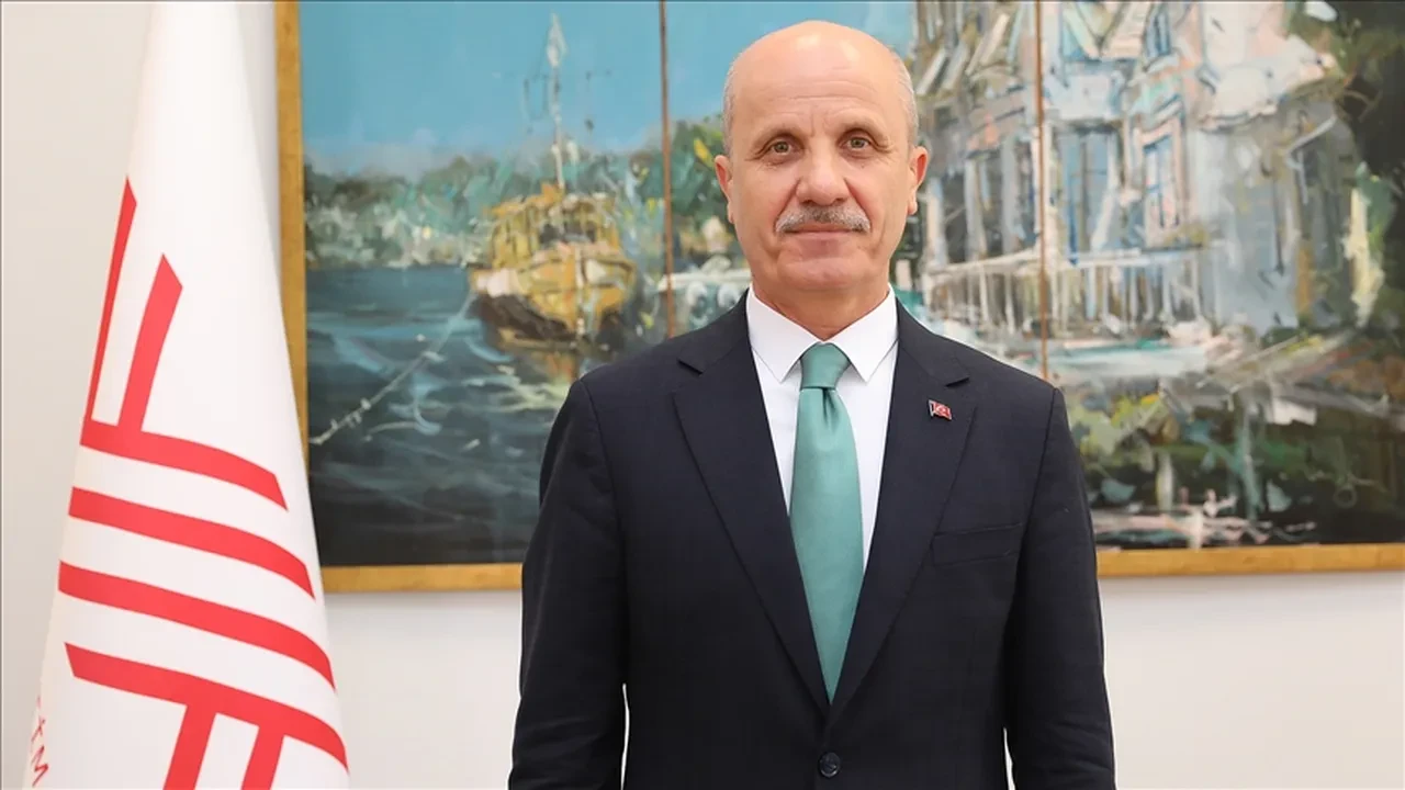 YÖK Başkanı Erol Özvar'dan üniversite kayıt işlemleri uyarısı: Bu detaya dikkat!