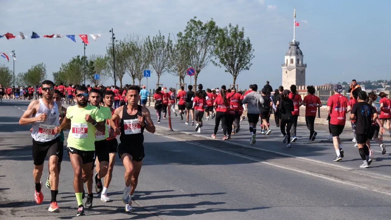 2025 İBB İstanbul'u Koşuyorum Maratonu ne zaman kimler katılabilir?