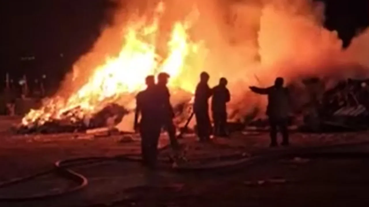 Ankara'da çöp yığınında yangın!